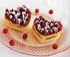 rasberry love cakes